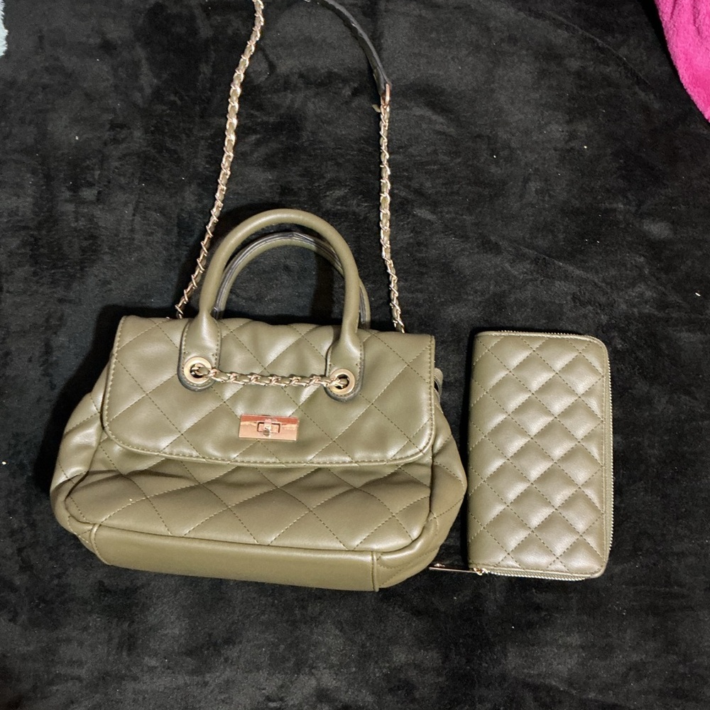 Elegant Olive Quilted Shoulder Bag and Wallet